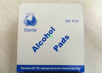 China Steriles Alkoholtupfer der medizinischen Verwendung gesättigt mit 70% Lsopropyl Alkohol fournisseur